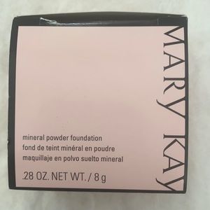 Mary Kay Mineral Powder Foundation